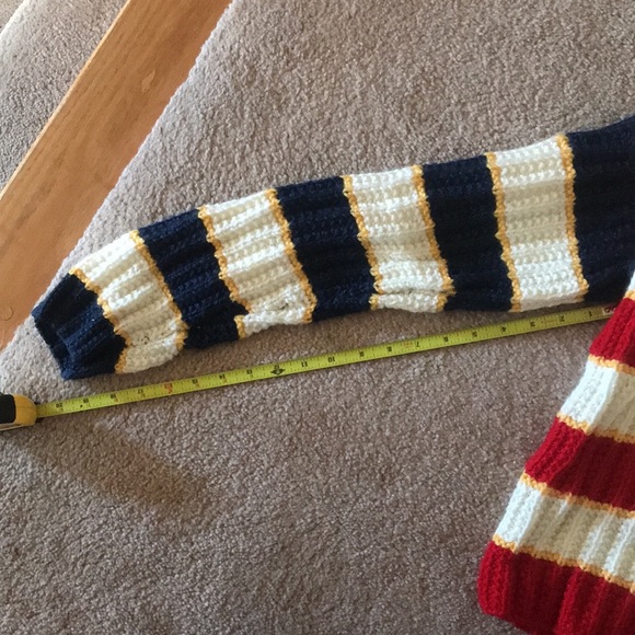 WOMANS COLOURFUL SWEATER. - Picture 5 of 5